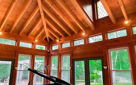 Beautiful Country Retreat - 40 Guests! Vacation Rental Milford United States Of America